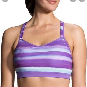 Womens brooks sports bra
